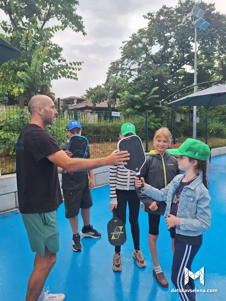Урок по пикълбол в Pickleball Park Varna (2) – Зелено училище 2026